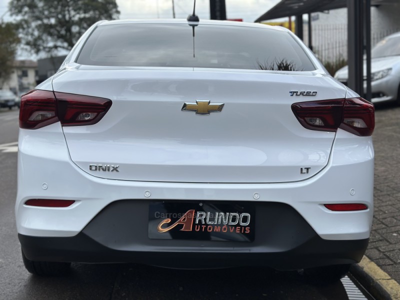 ONIX 1.0 LT PLUS 12V TURBO 4P FLEX AUTOMÁTICO - 2024 - PAROBé