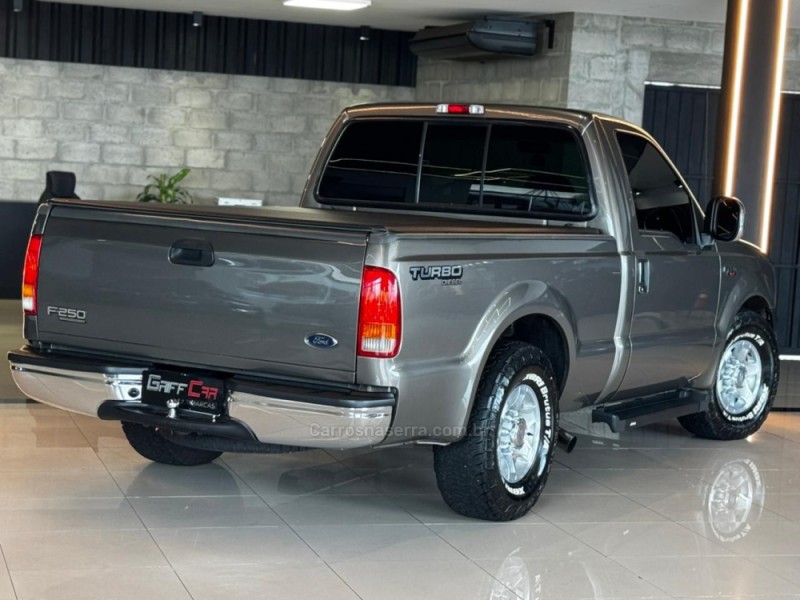 F-250 4.2 XLT 4X2 CE TURBO INTERCOOLER DIESEL 4P MANUAL - 2001 - DOIS IRMãOS