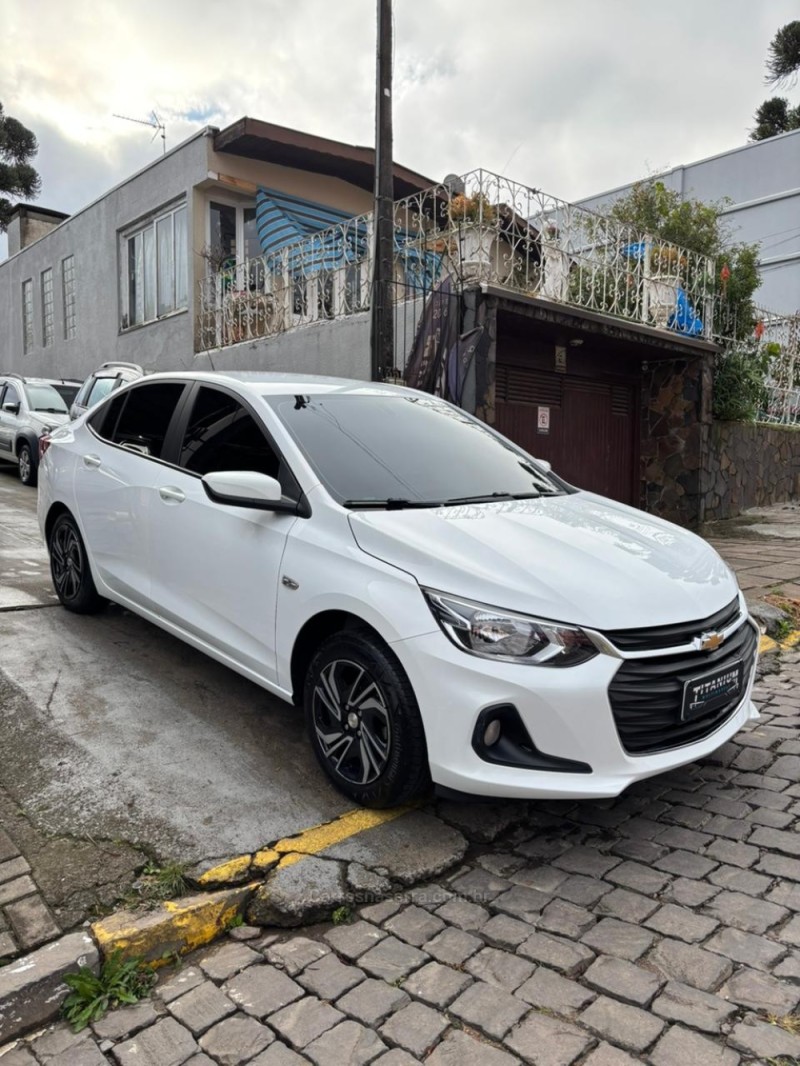 ONIX 1.0 LT2 PLUS 12V FLEX 4P MANUAL - 2025 - SãO FRANCISCO DE PAULA