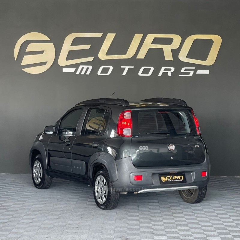 UNO 1.0 EVO WAY 8V FLEX 4P MANUAL - 2012 - PORTãO