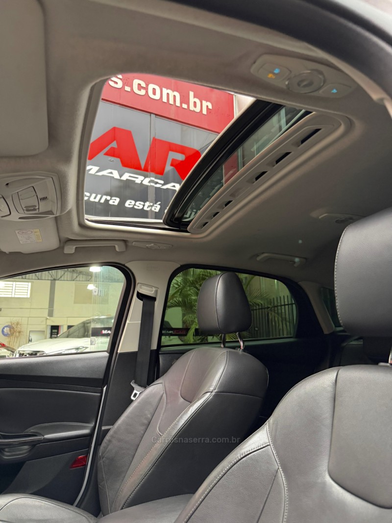 FOCUS 2.0 TITANIUM PLUS HATCH 16V FLEX 4P AUTO - 2018 - ESTâNCIA VELHA