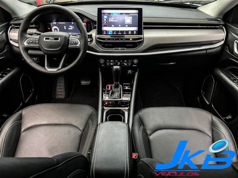 COMPASS 1.3 LONGITUDE T270 16V TURBO FLEX 4P AUTOMÁTICO - 2025 - NOVO HAMBURGO