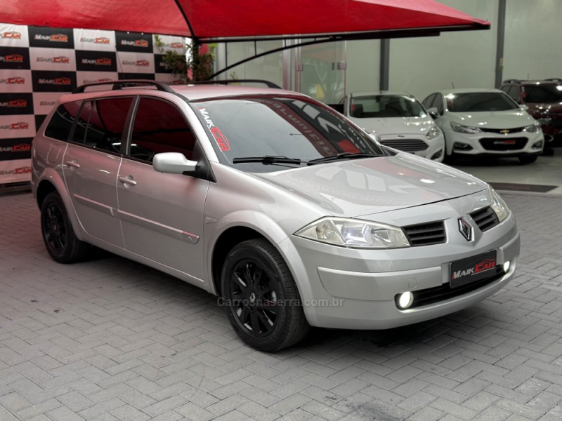 MÉGANE 1.6 DYNAMIQUE GRAND TOUR 16V FLEX 4P MANUAL - 2012 - ESTâNCIA VELHA