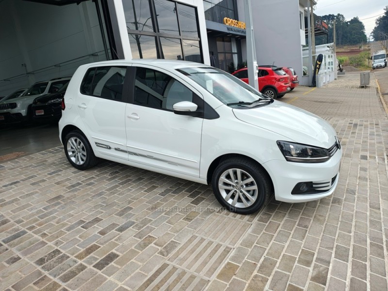 FOX 1.6 CONNECT 8V FLEX 4P MANUAL - 2021 - GUAPORé