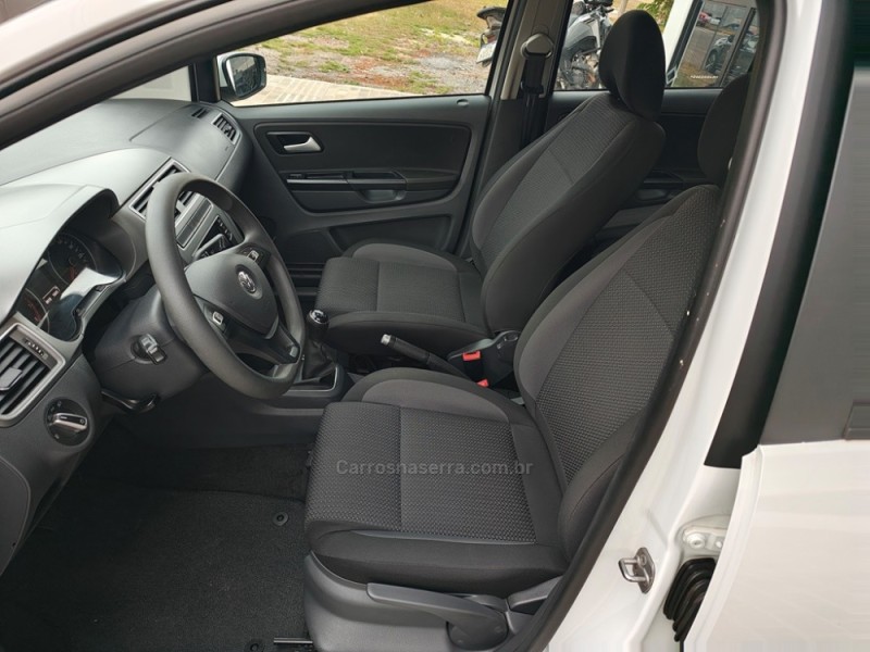 FOX 1.6 CONNECT 8V FLEX 4P MANUAL - 2021 - GUAPORé