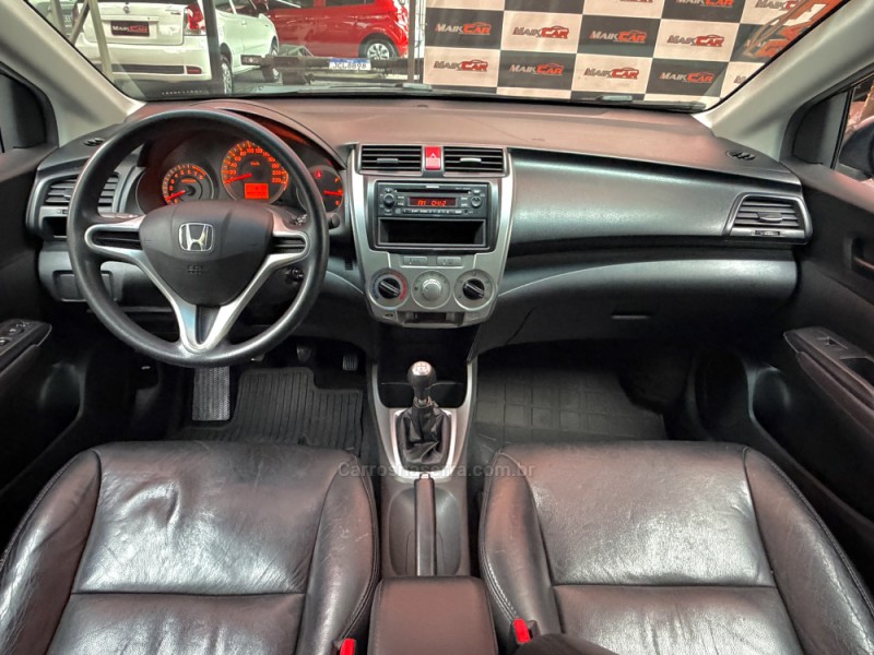 CITY 1.5 DX 16V FLEX 4P MANUAL - 2011 - ESTâNCIA VELHA