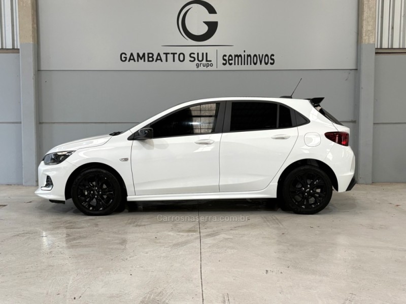 ONIX 1.0 HATCH RS 12V TURBO 4P AUTOMÁTICO - 2023 - BENTO GONçALVES