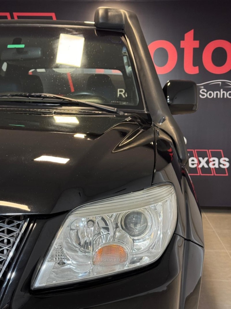 PAJERO TR4 2.0 4X4 16V FLEX 4P MANUAL - 2011 - NOVO HAMBURGO