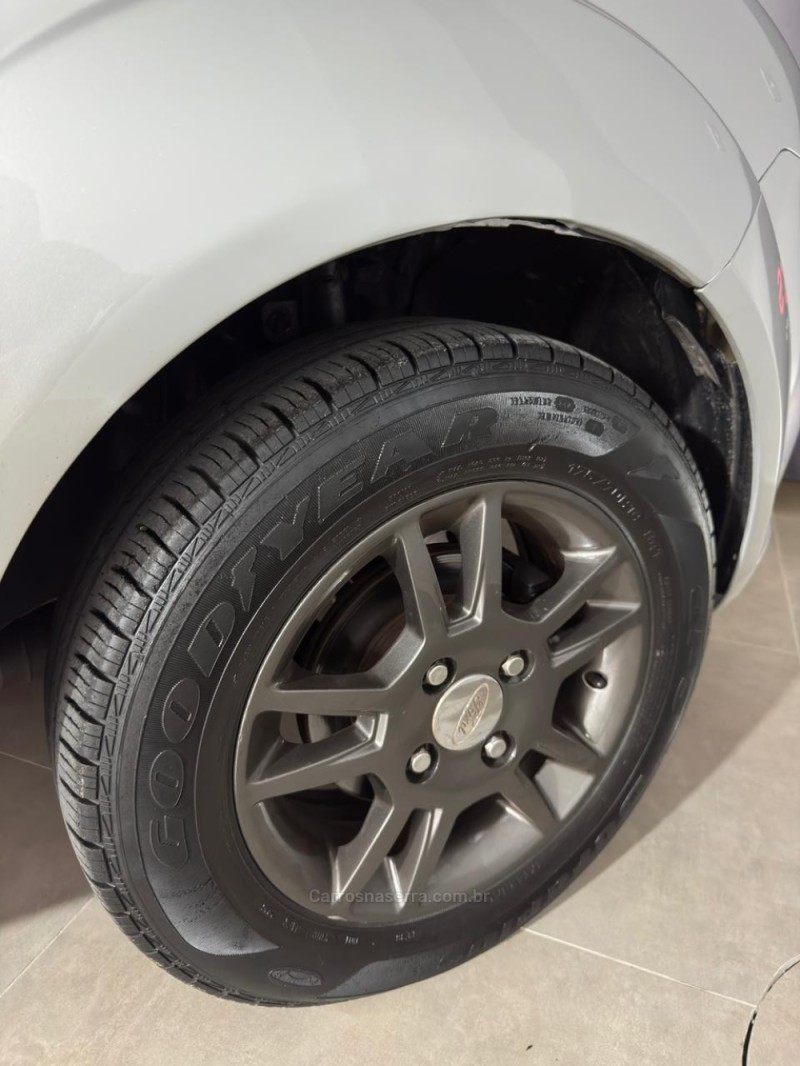 FIESTA 1.6 ROCAM SEDAN 8V FLEX 4P MANUAL - 2009 - NOVO HAMBURGO
