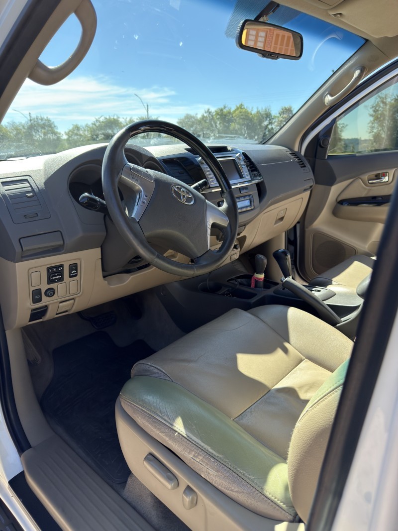 HILUX SW4 3.0 SRV 4X4 16V TURBO INTERCOOLER DIESEL 4P AUTOMÁTICO - 2013 - ANTôNIO PRADO