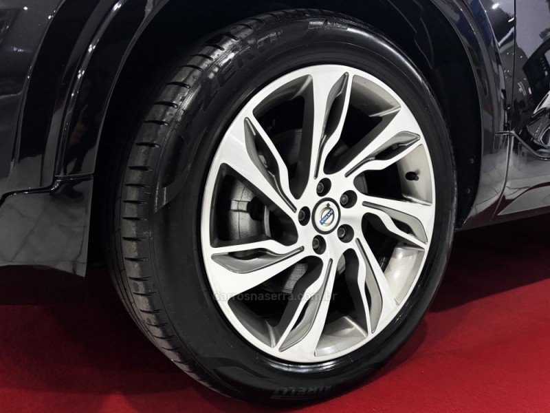XC 40 2.0 T4 GASOLINA INSCRIPTION - 2021 - PORTO ALEGRE