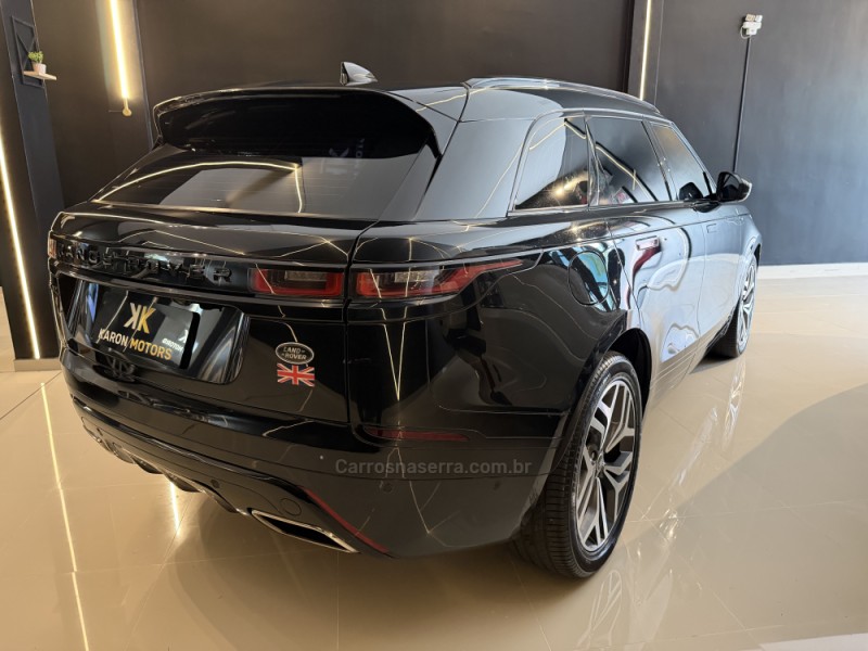 RANGE ROVER VELAR 2.0 P300 GASOLINA R-DYNAMIC SE AUTOMÁTICO - 2019 - CAXIAS DO SUL