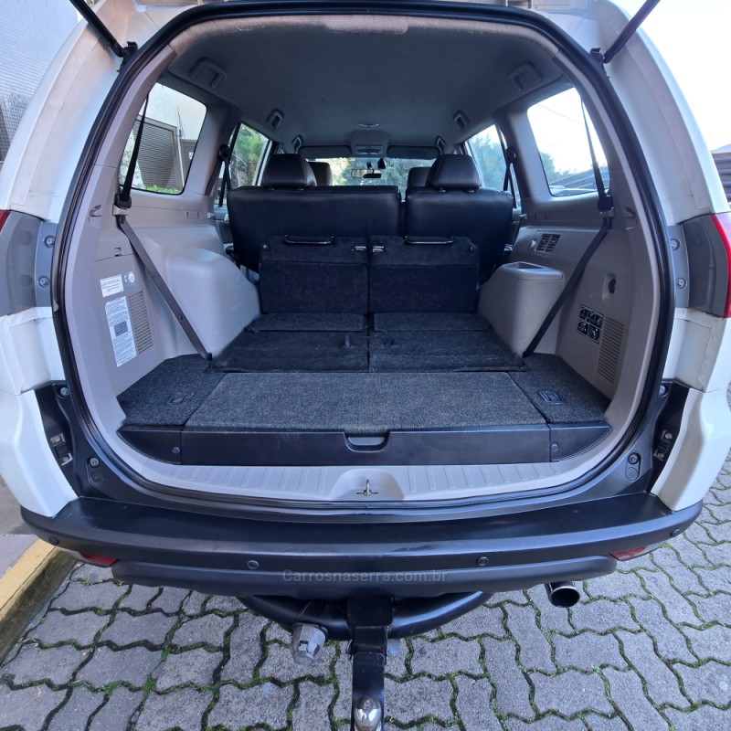 PAJERO DAKAR 3.2 HPE 4X4 7 LUGARES 16V TURBO INTERCOOLER DIESEL 4P AUTOMÁTICO - 2015 - BENTO GONçALVES