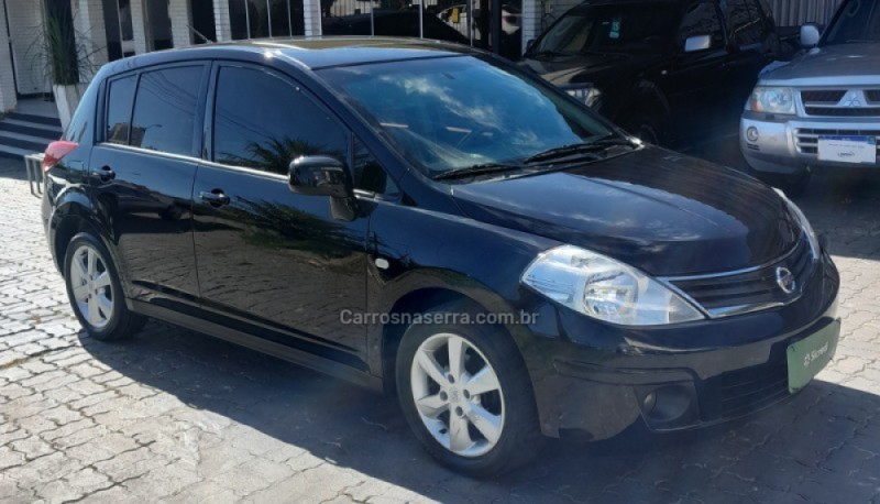 TIIDA 1.8 SL 16V FLEX 4P MANUAL