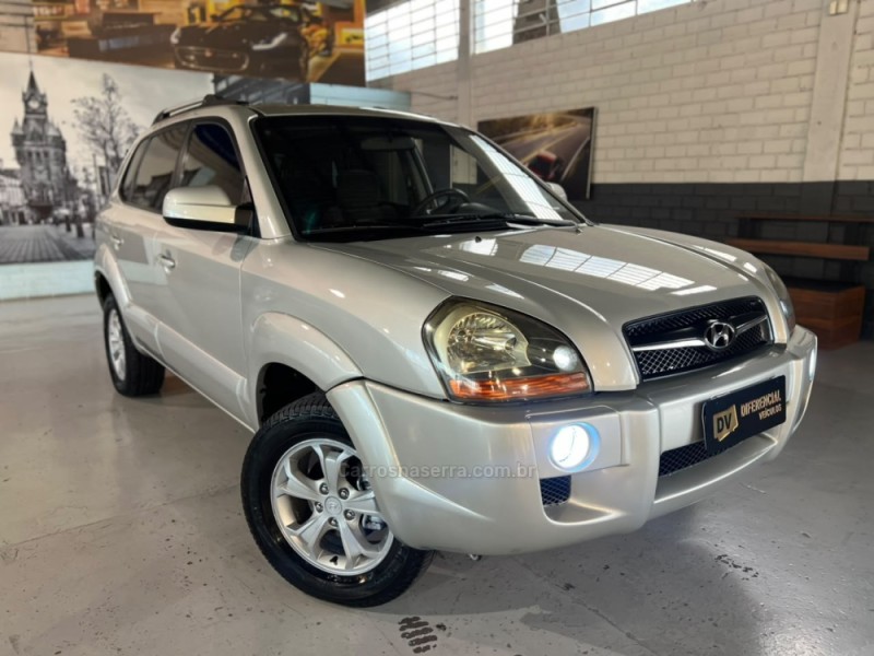 TUCSON 2.0 MPFI GLS 16V 143CV 2WD GASOLINA 4P AUTOMÁTICO - 2012 - CAXIAS DO SUL