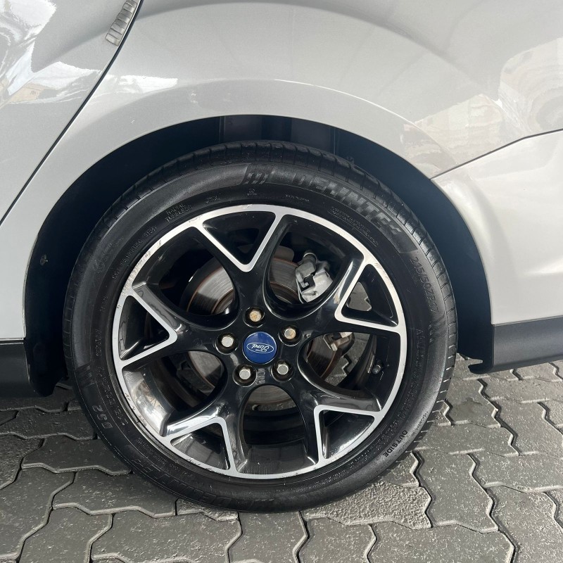 FOCUS 2.0 TITANIUM 16V FLEX 4P AUTOMÁTICO - 2015 - CAXIAS DO SUL