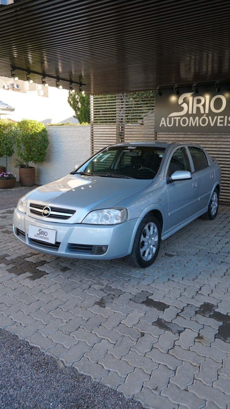 ASTRA 2.0 MPFI ADVANTAGE 8V FLEX 4P MANUAL - 2011 - LAJEADO