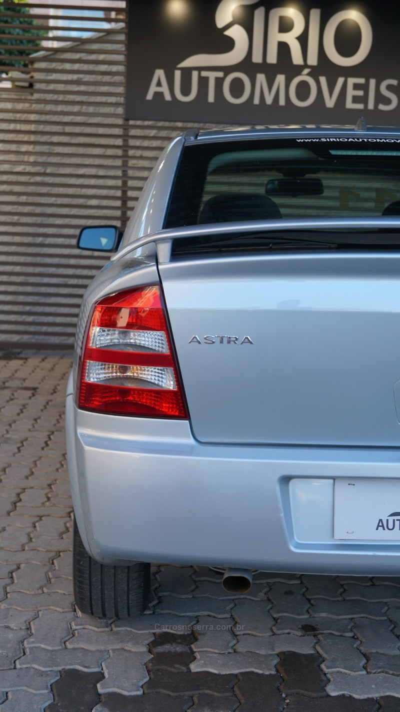 ASTRA 2.0 MPFI ADVANTAGE 8V FLEX 4P MANUAL - 2011 - LAJEADO