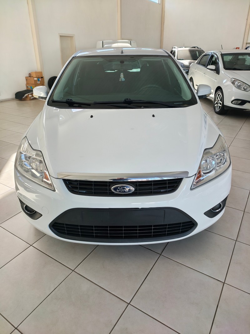 focus 1.6 se 16v flex 4p manual 2013 farroupilha