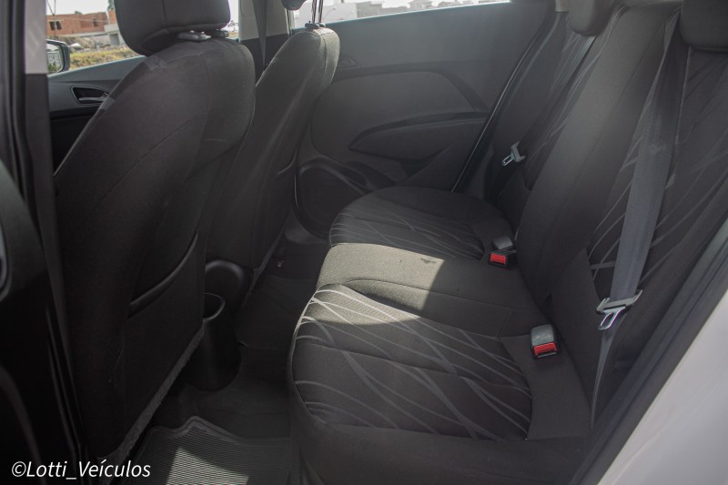 HB20 1.0 COMFORT 12V FLEX 4P MANUAL - 2015 - FARROUPILHA