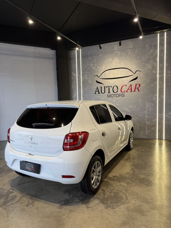 SANDERO 1.0 AUTHENTIQUE 16V FLEX 4P MANUAL - 2015 - CAXIAS DO SUL
