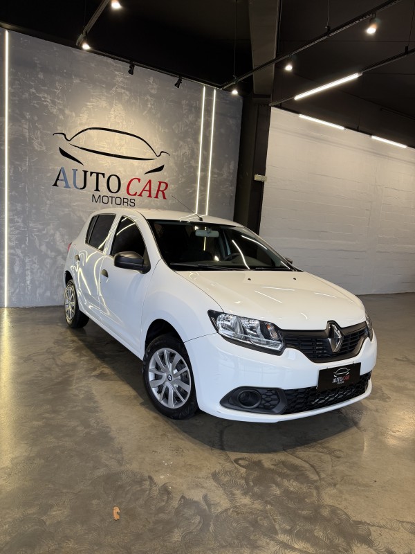 sandero 1.0 authentique 16v flex 4p manual 2015 caxias do sul