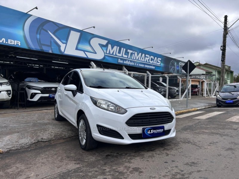 FIESTA 1.5 S HATCH 16V FLEX 4P MANUAL - 2014 - VENâNCIO AIRES