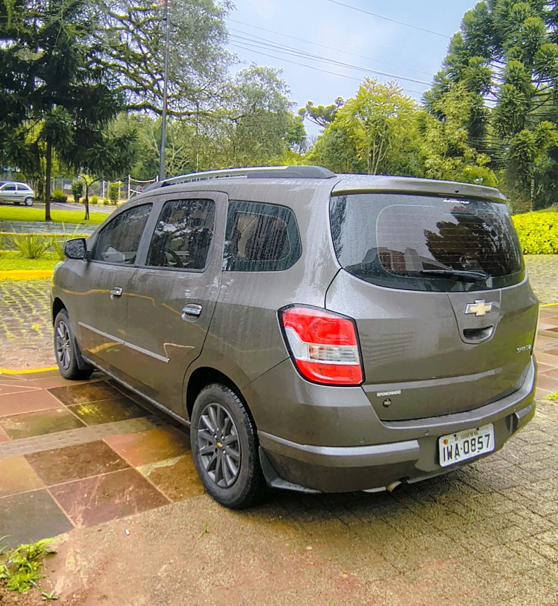 SPIN 1.8 LTZ 8V FLEX 4P AUTOMÁTICO - 2015 - FARROUPILHA
