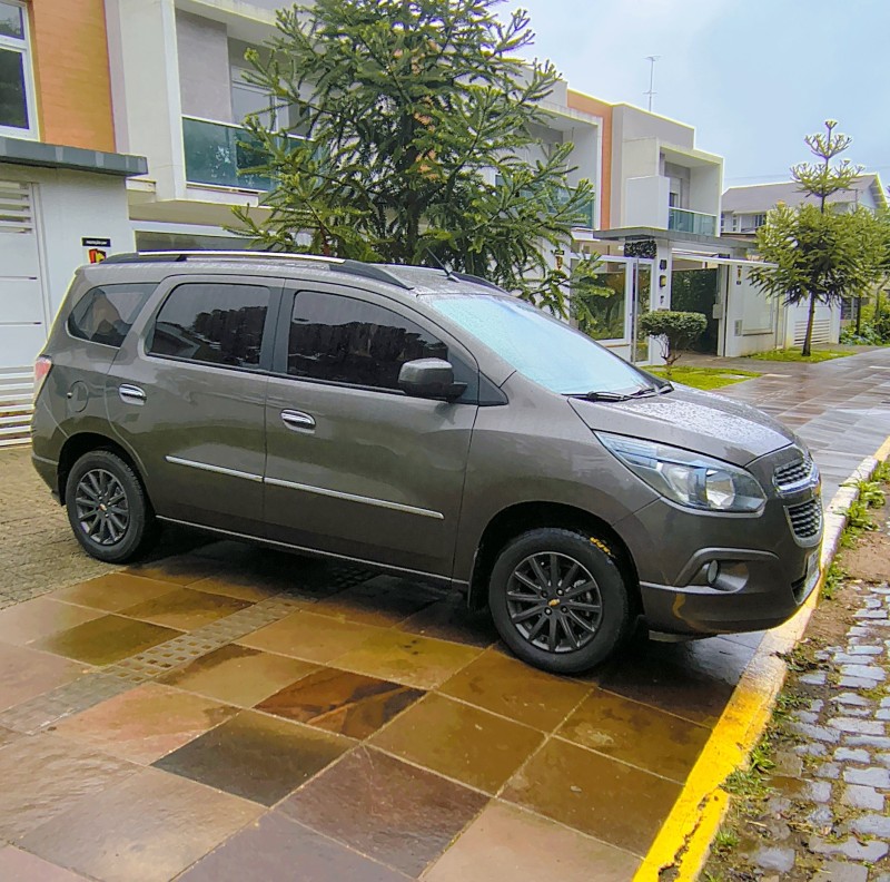 SPIN 1.8 LTZ 8V FLEX 4P AUTOMÁTICO - 2015 - FARROUPILHA