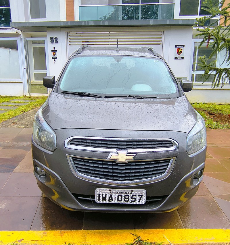 SPIN 1.8 LTZ 8V FLEX 4P AUTOMÁTICO - 2015 - FARROUPILHA