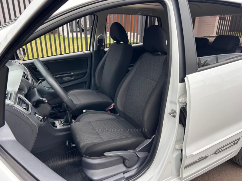 FOX 1.6 CONNECT 8V FLEX 4P MANUAL - 2021 - VENâNCIO AIRES