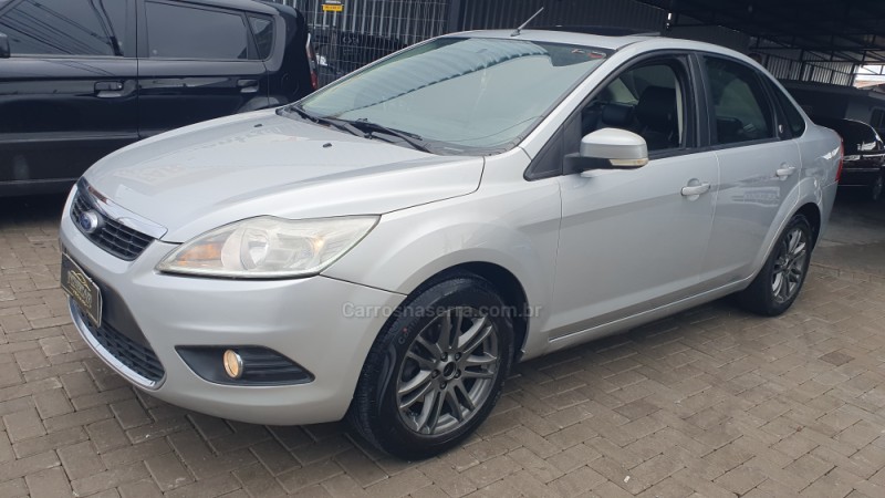 focus 2.0 ghia sedan 16v flex 4p automatico 2009 caxias do sul