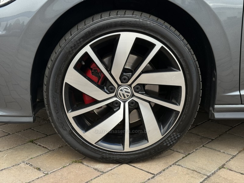 JETTA 2.0 16V TSI GLI 350 GASOLINA 4P AUTOMÁTICO - 2021 - VACARIA