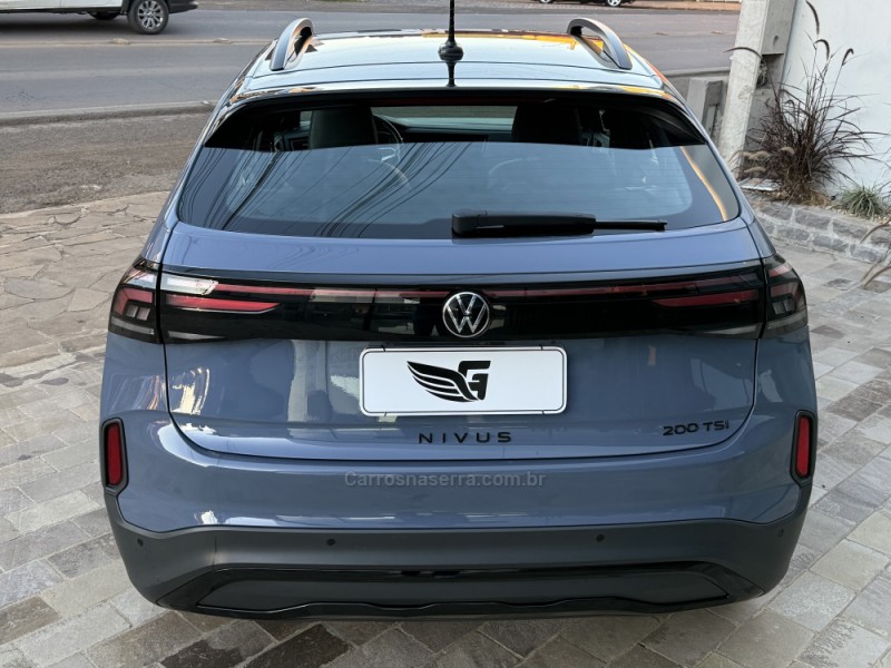 NIVUS 1.0 TSI HIGHLINE FLEX 4P AUTOMÁTICO - 2025 - VACARIA