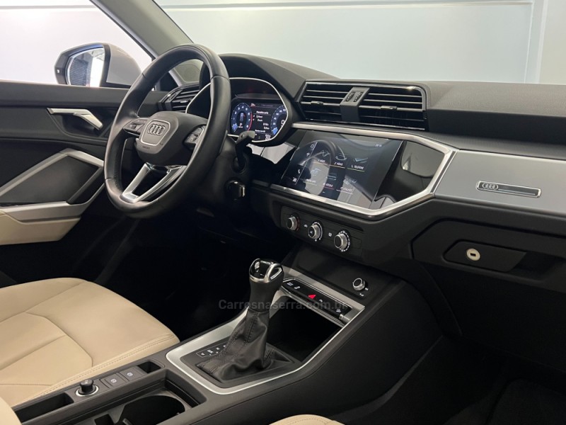 Q3 1.4 TFSI S TRONIC 16V GASOLINA 4P AUTOMATICO - 2021 - FLORES DA CUNHA