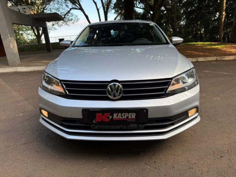 JETTA 2.0 TSI HIGHLINE 211CV GASOLINA 4P DSG - 2016 - DOIS IRMãOS