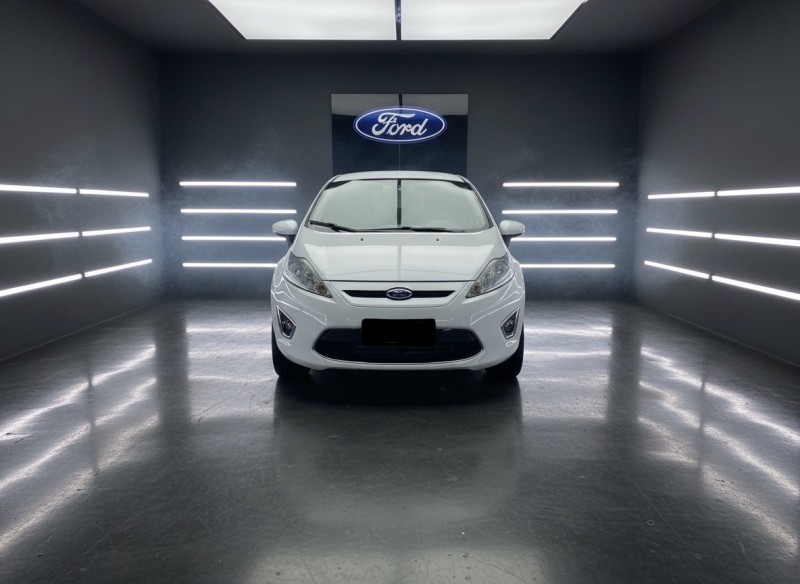 FIESTA 1.6 SE HATCH 16V FLEX 4P MANUAL - 2012 - CAXIAS DO SUL