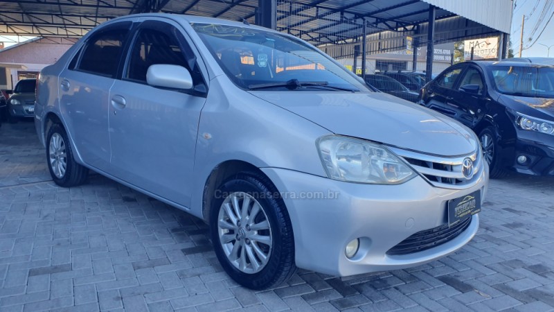 ETIOS 1.5 XLS SEDAN 16V FLEX 4P MANUAL - 2013 - CAXIAS DO SUL