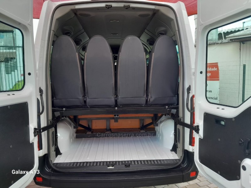 MASTER 2.3 DCI MINIBUS EXECUTIVE L3H2 16 LUGARES 16V DIESEL 4P MANUAL - 2014 - CAXIAS DO SUL