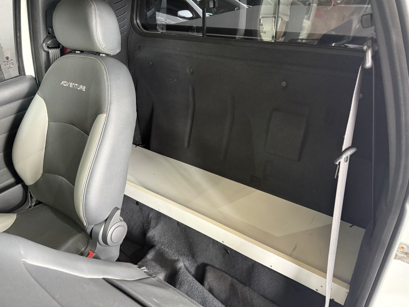 STRADA 1.8 MPI ADVENTURE CE 16V FLEX 2P MANUAL - 2018 - FARROUPILHA