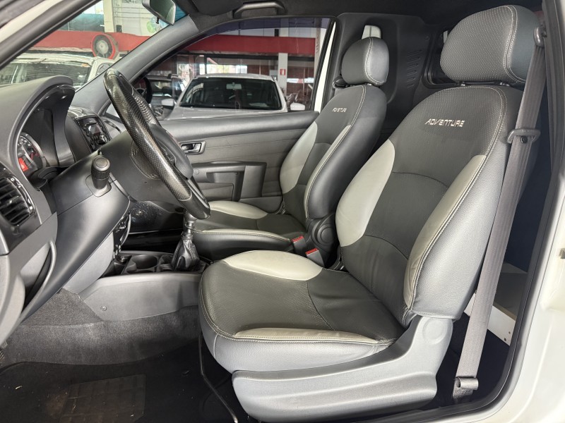 STRADA 1.8 MPI ADVENTURE CE 16V FLEX 2P MANUAL - 2018 - FARROUPILHA
