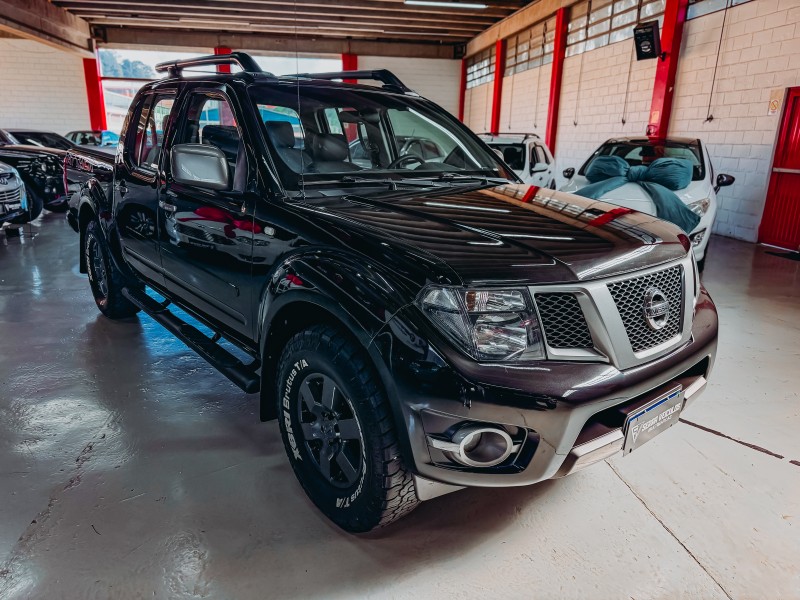 FRONTIER 2.5 SV ATTACK 4X4 CD TURBO ELETRONIC DIESEL 4P AUTOMÁTICO - 2015 - CAXIAS DO SUL