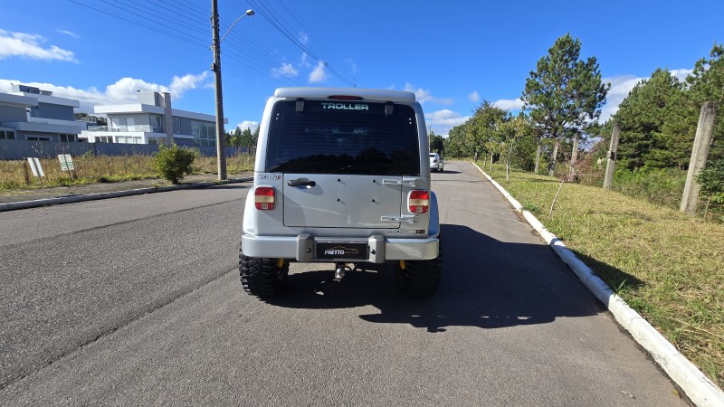 T4 3.0 TETO RÍGIDO 16V TURBO ELETRONIC DIESEL 2P MANUAL - 2010 - BENTO GONçALVES