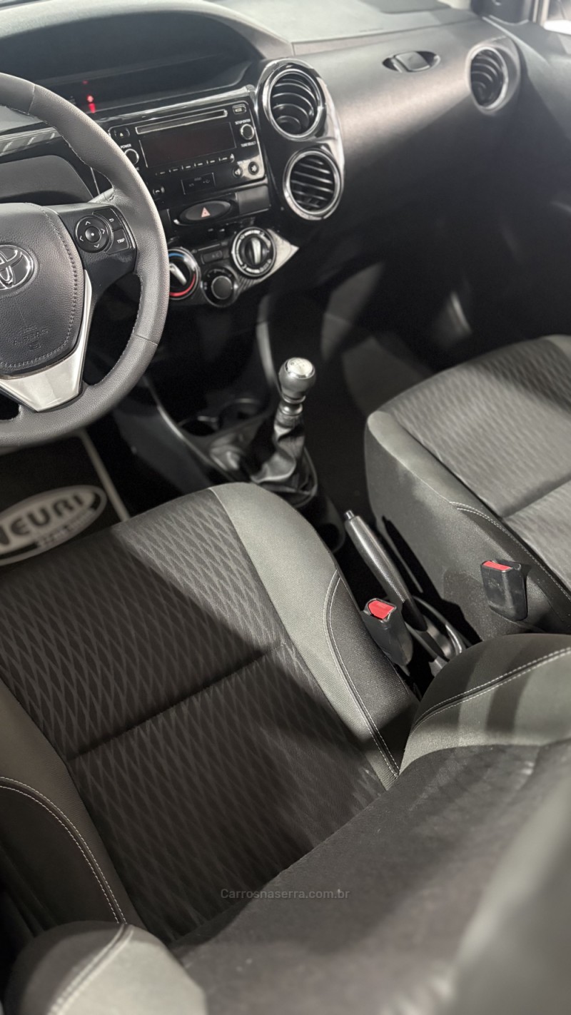 ETIOS 1.5 X PLUS 16V FLEX 4P MANUAL - 2020 - LAJEADO