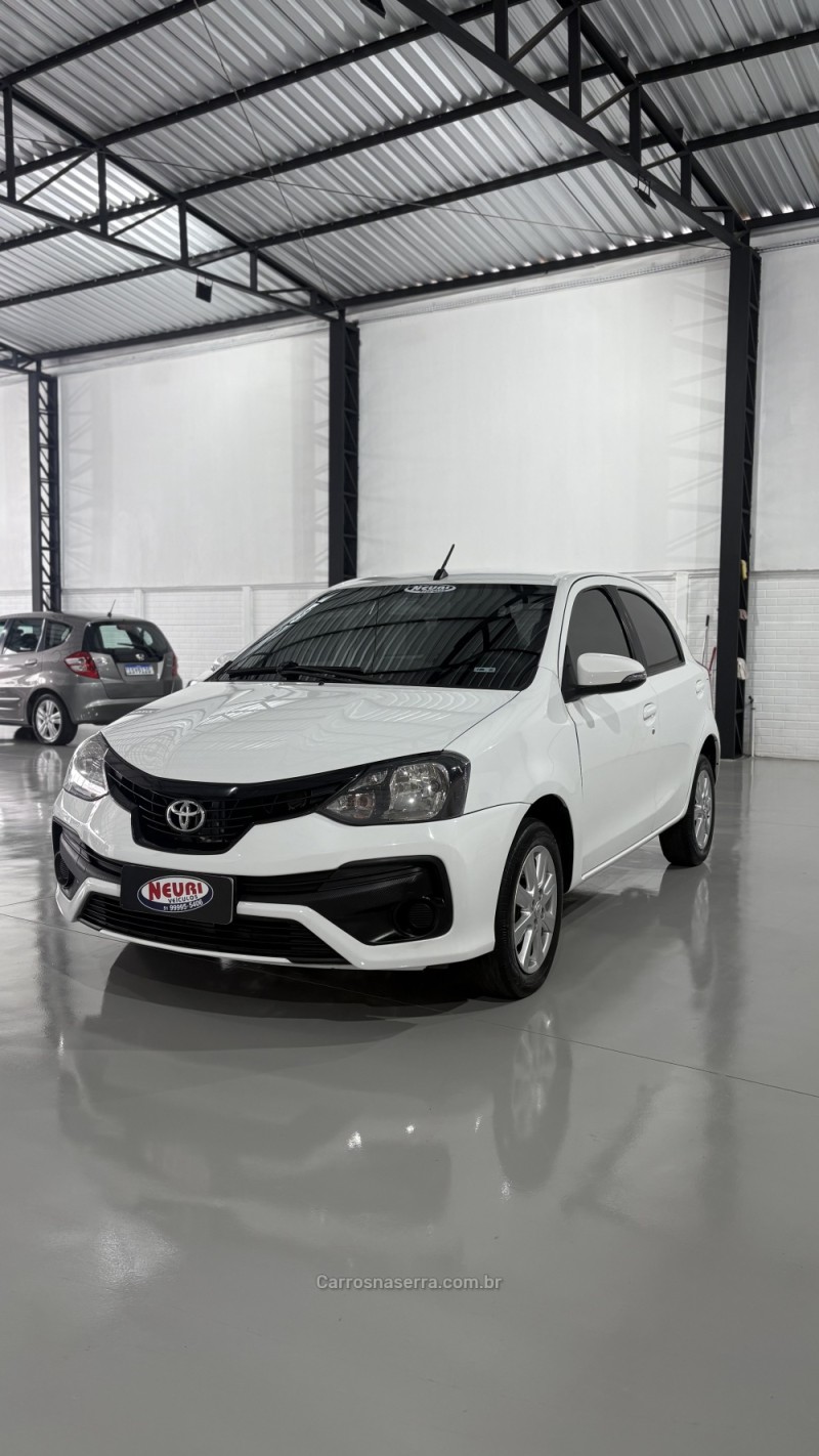 ETIOS 1.5 X PLUS 16V FLEX 4P MANUAL - 2020 - LAJEADO