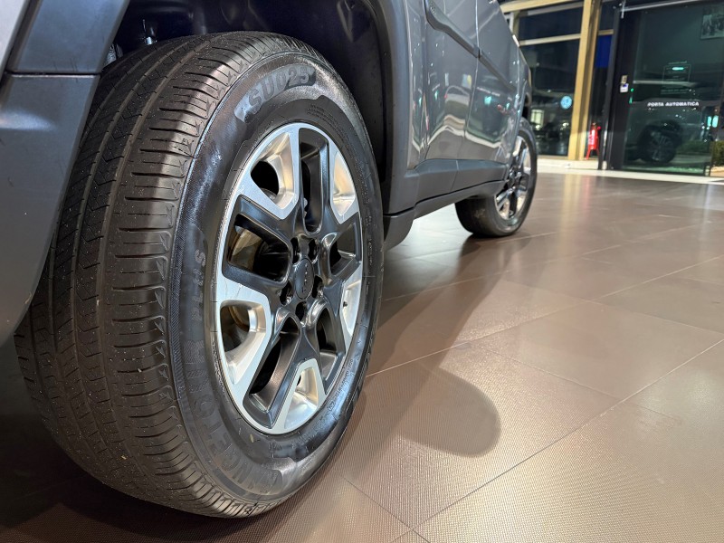 COMPASS 2.0 16V DIESEL TRAILHAWK 4X4 AUTOMÁTICO - 2017 - FARROUPILHA