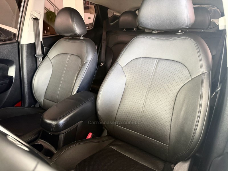 IX35 2.0 MPFI GLS 4X2 16V GASOLINA 4P AUTOMÁTICO - 2011 - SãO LEOPOLDO