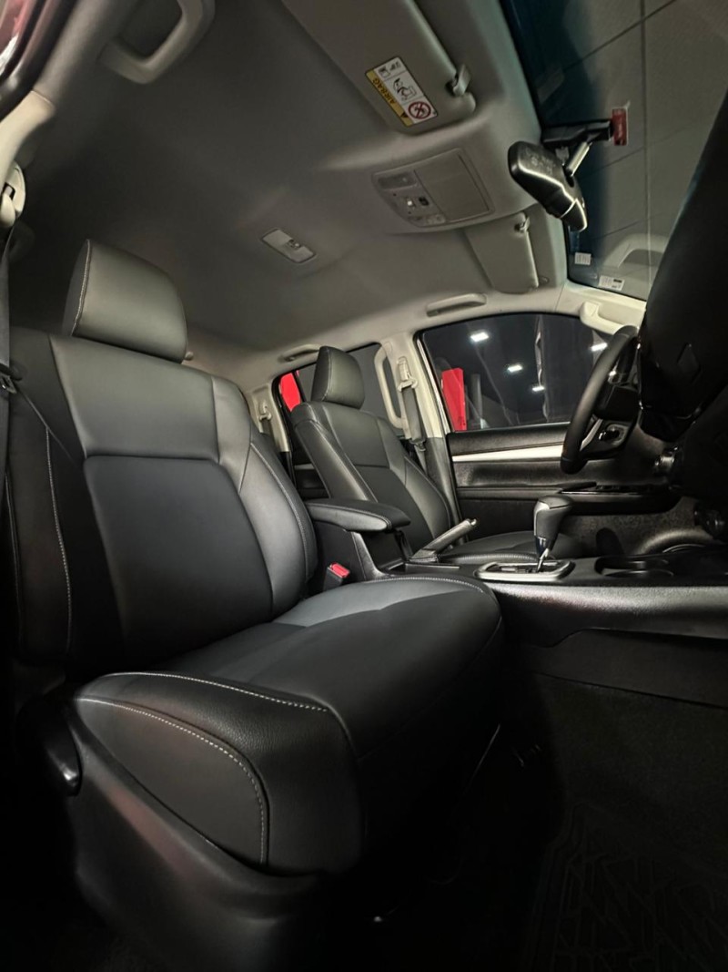 HILUX 2.8 SRV 4X4 CD 16V DIESEL 4P AUTOMÁTICO - 2025 - SãO LEOPOLDO