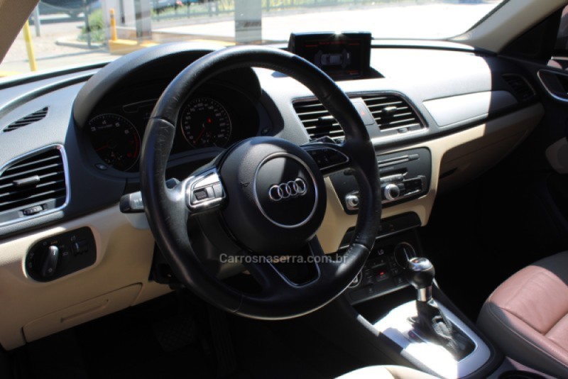 Q3 1.4 TFSI AMBITION GASOLINA 4P AUTOMÁTICA - 2017 - CAXIAS DO SUL