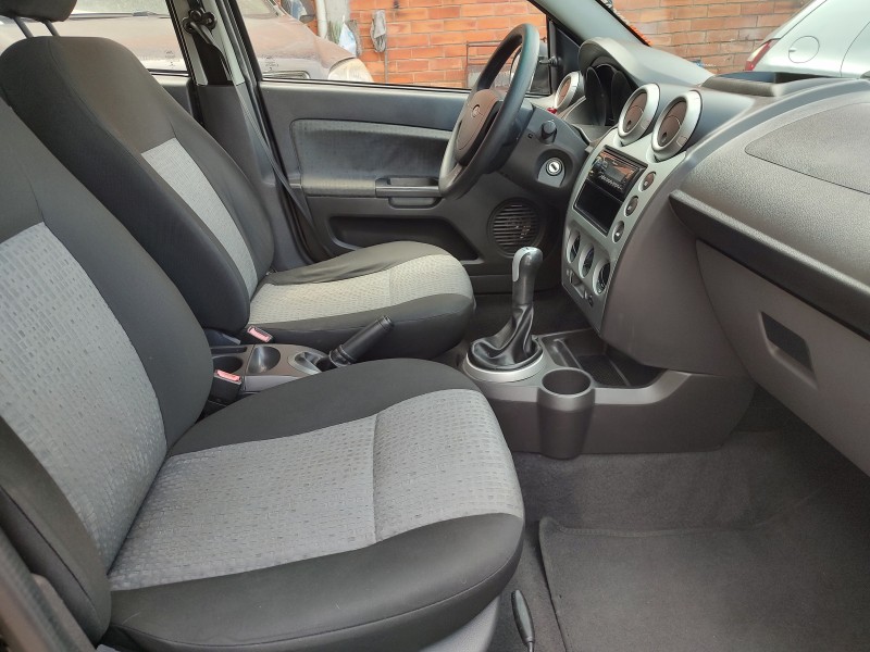 FIESTA 1.6 MPI CLASS 8V GASOLINA 4P MANUAL - 2013 - CAXIAS DO SUL